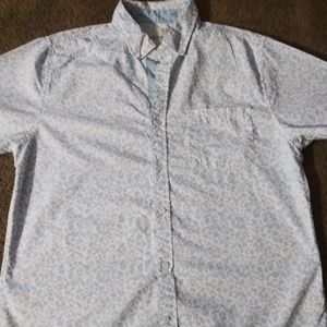 Light Blue/White-Leaf Hawaiian shirt.